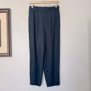 NWT Banana Republic Fast Taper Pants in Preppy Nave Blue Size 6